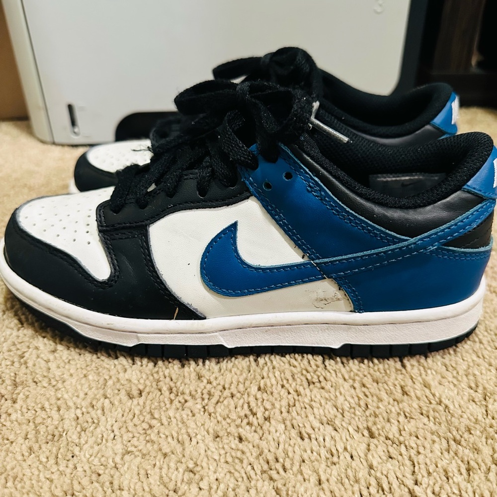 Youth Nike Dunk Low Industrial Blue Size 4